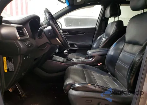 2016 Kia Sorento Sx z USA, uszkodzony, nr VIN 5XYPKDA53GG068436